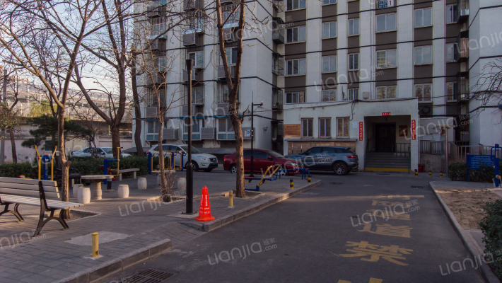 交大东路50号院外景图