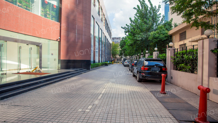 静安国际广场外景图