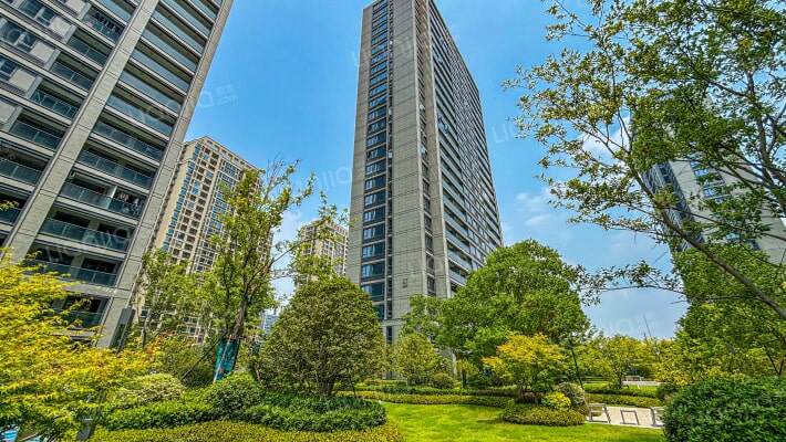 绿城朝华郡外景图