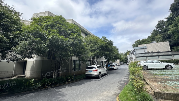 玉皇山庄外景图