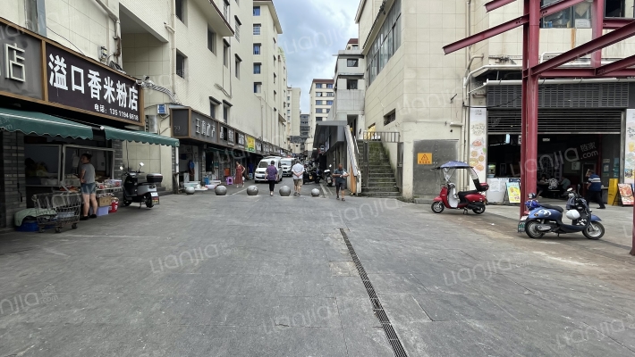 花阁路9号外景图