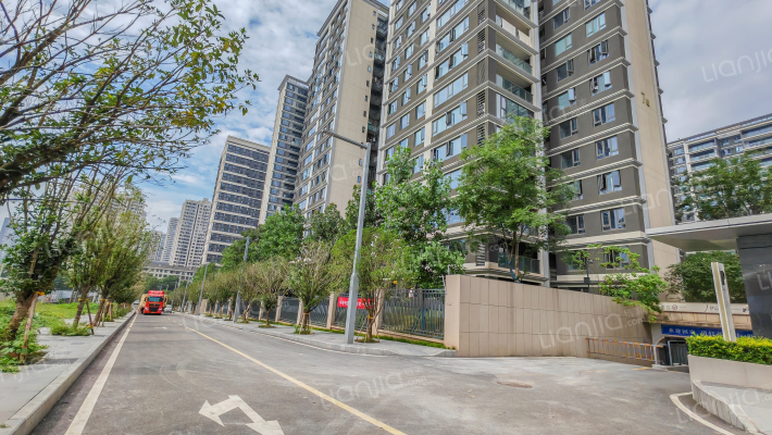 保利阅江台外景图