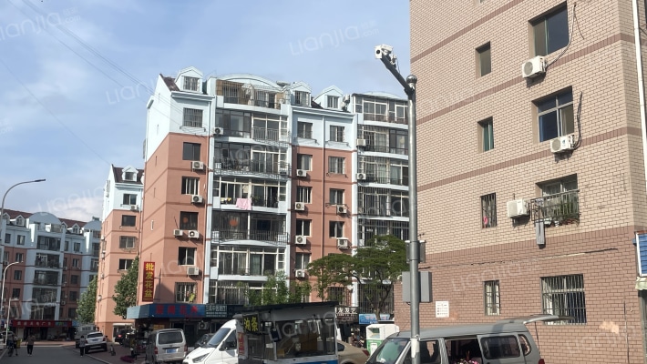 久寿小学外景图