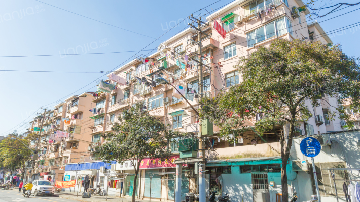 霍新小区外景图