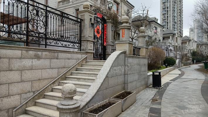 红星海三期堡藏外景图