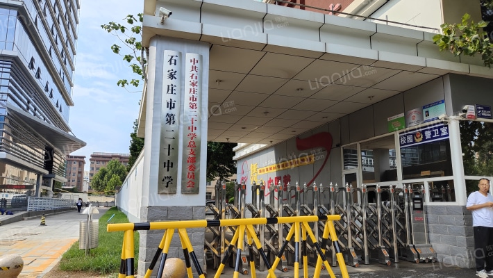 东风小区外景图