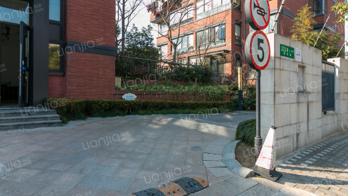 保利维拉家园外景图