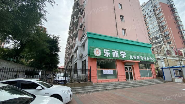 万泉家园外景图