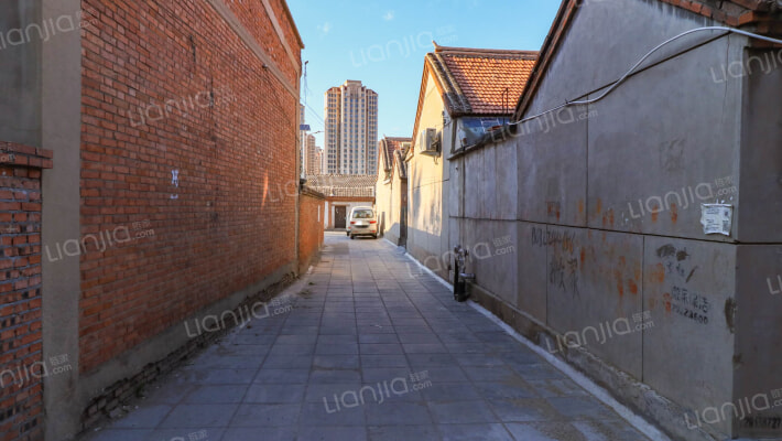 邮局家属楼外景图