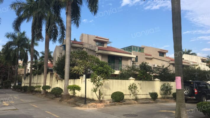 骏马山庄外景图