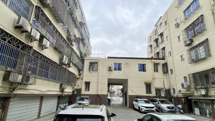 朝阳关南路外景图