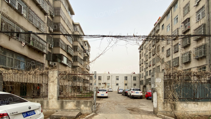 郝格庄村委外景图