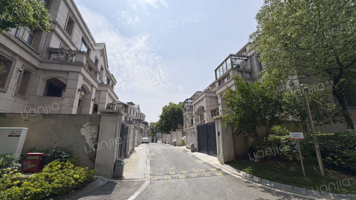 路易庄园外景图