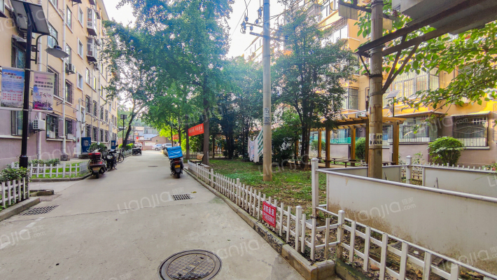 碑林区长乐坊街办孟家巷社区外景图