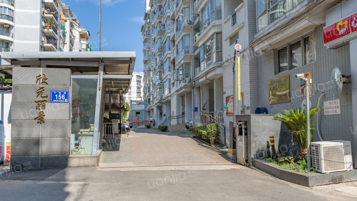 欣元丽景外景图