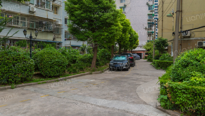 海鸿公寓外景图