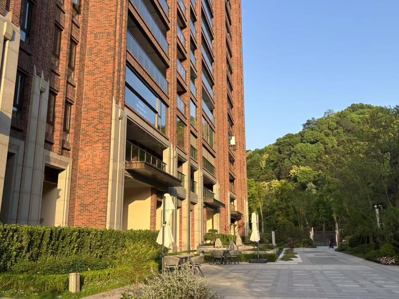He Jia Yuan compound photo 3
