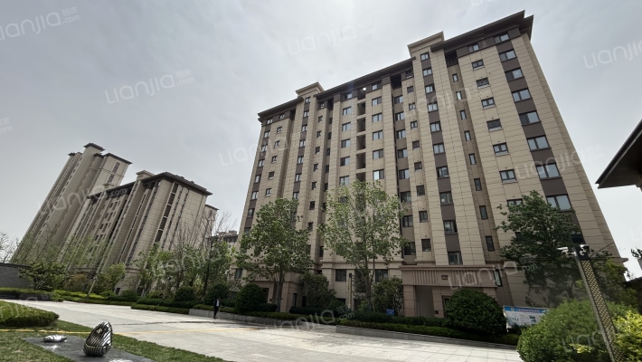 中骏丽景府外景图