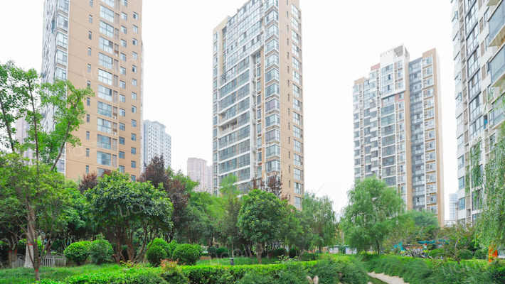 九龙城龙栖尚都外景图