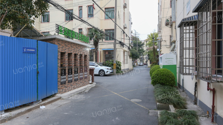 疁南小区外景图