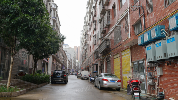 玉兴广场外景图