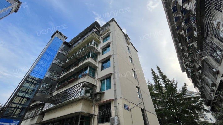 观凤路68号外景图