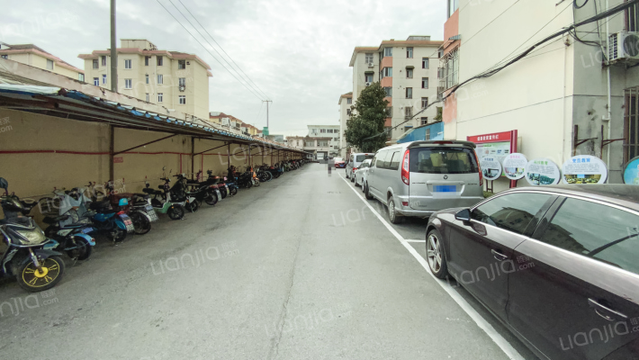 育兰二村外景图