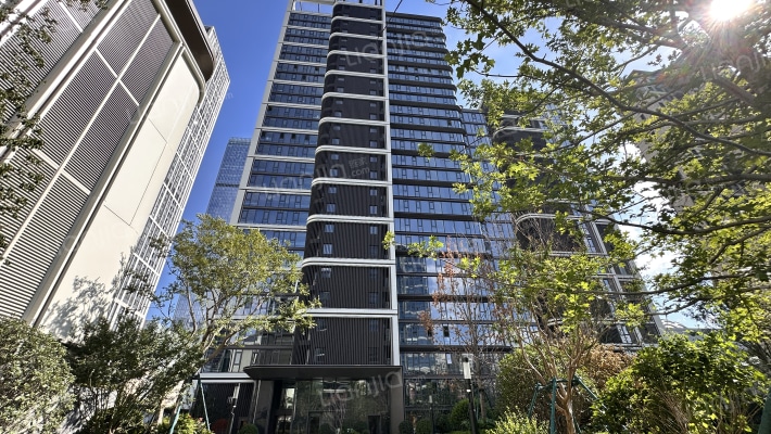 绿城深蓝公馆外景图