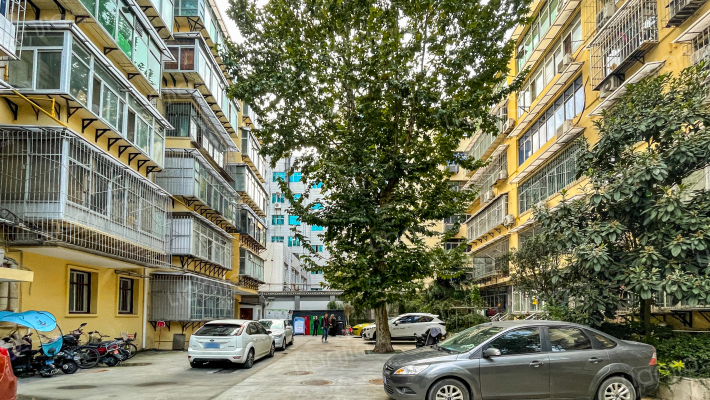 小寨西路59号院外景图