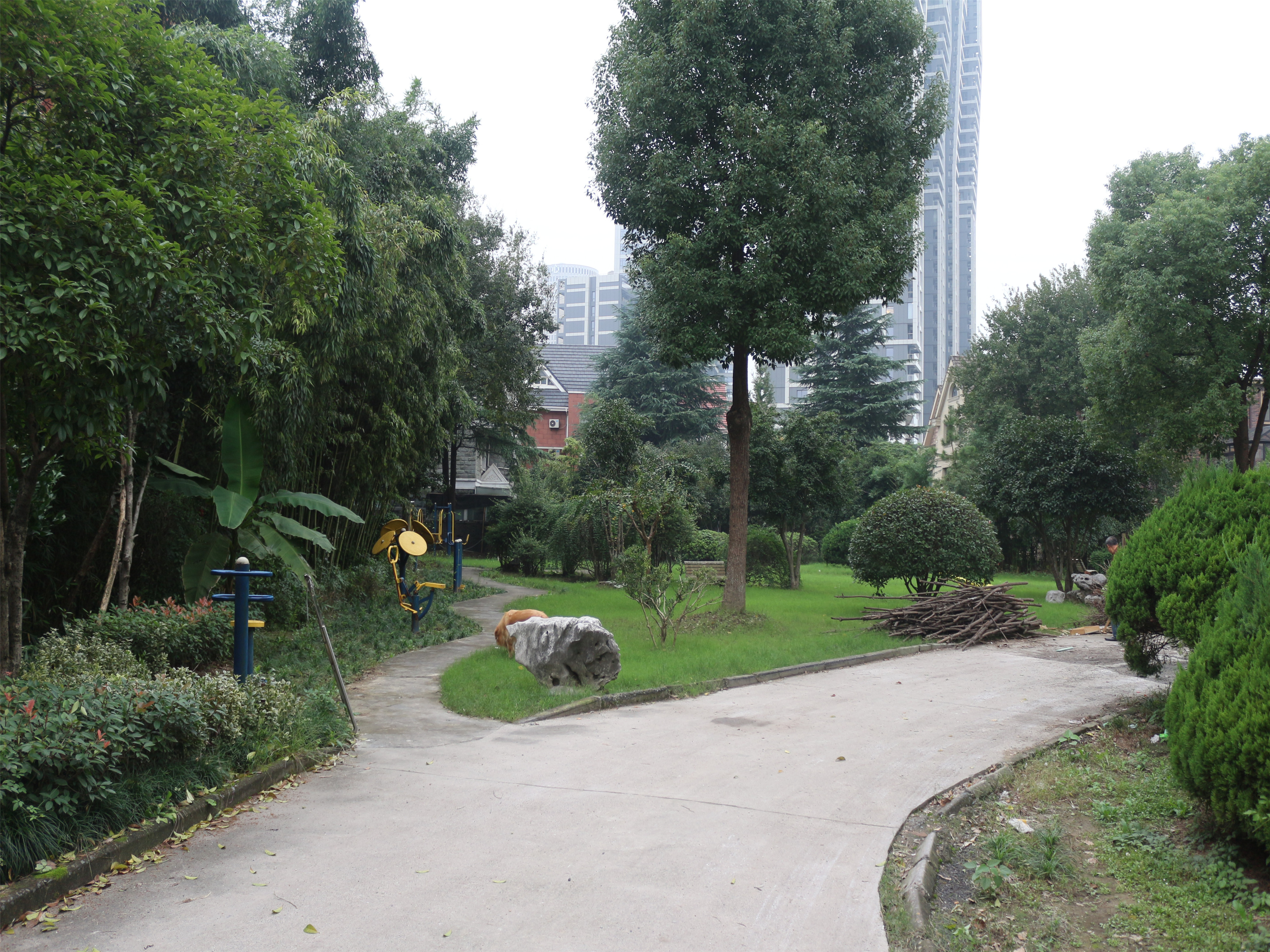 Zhijiang Garden compound photo 23