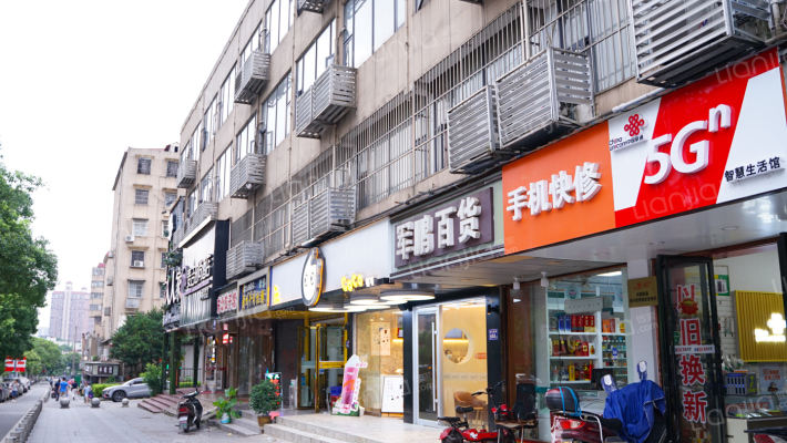 林科院老区外景图