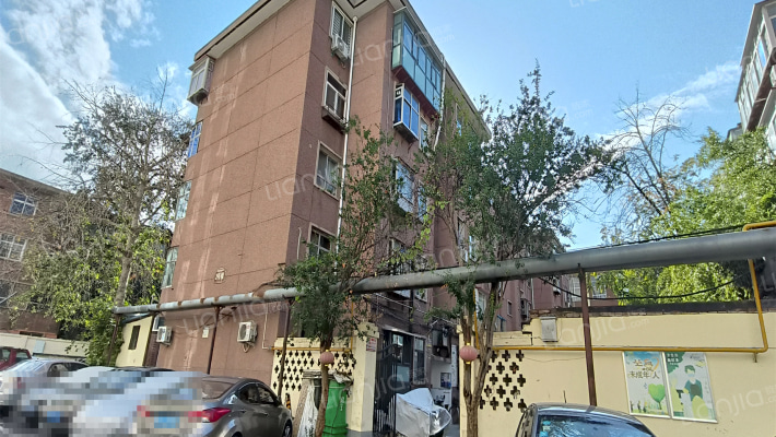 群艺馆宿舍外景图