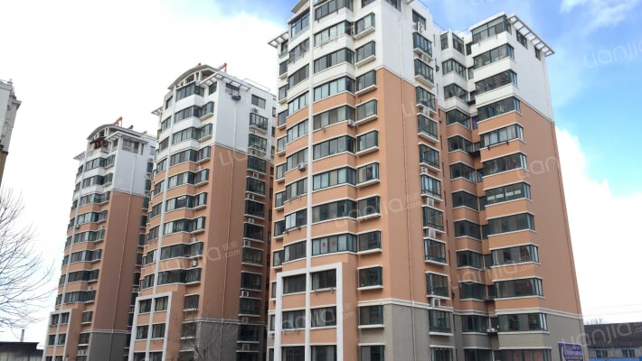 春都花园外景图