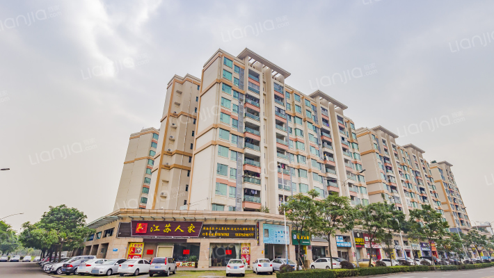 长虹蓝湾半岛外景图