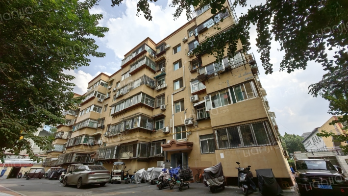 南郊热电厂宿舍外景图