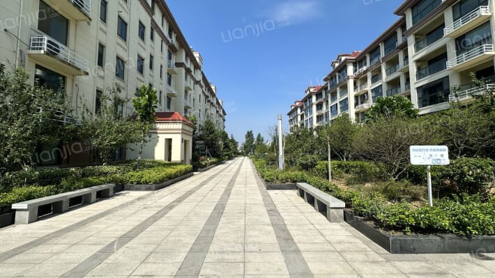 卡地亚和园外景图