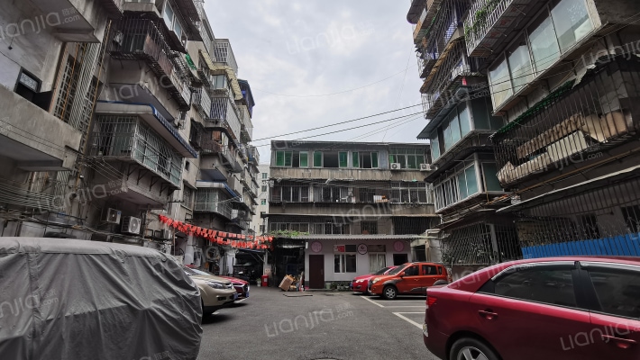 静安大院外景图