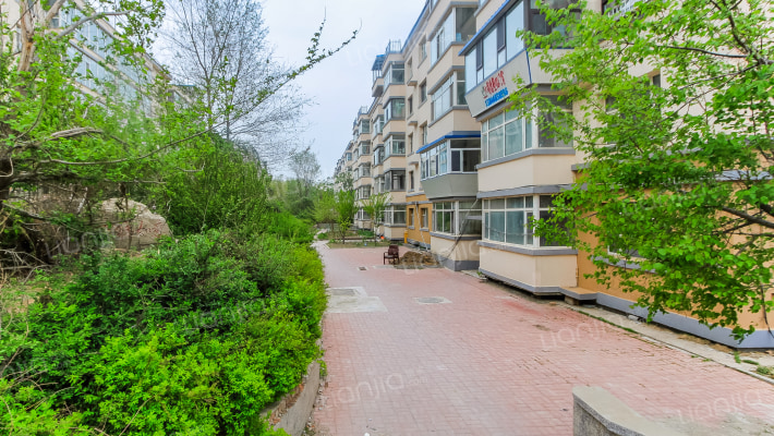 利源小区外景图