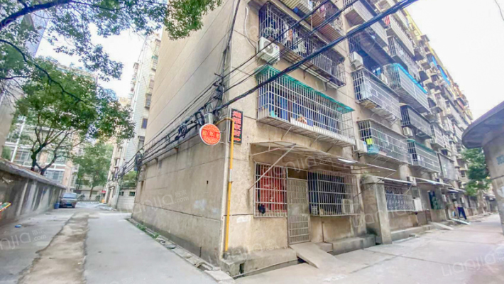 望江公寓外景图