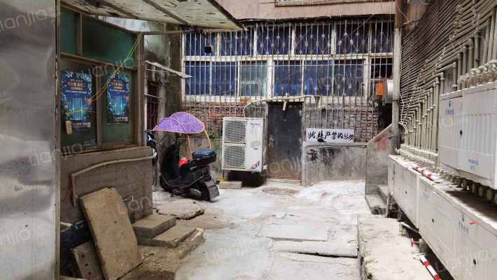 合群路147号外景图