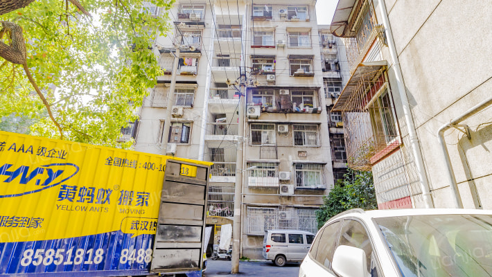 积玉小区外景图