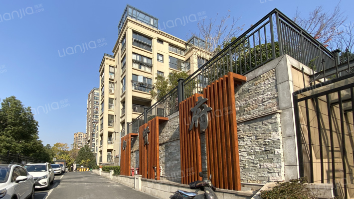 经纬御贤府外景图