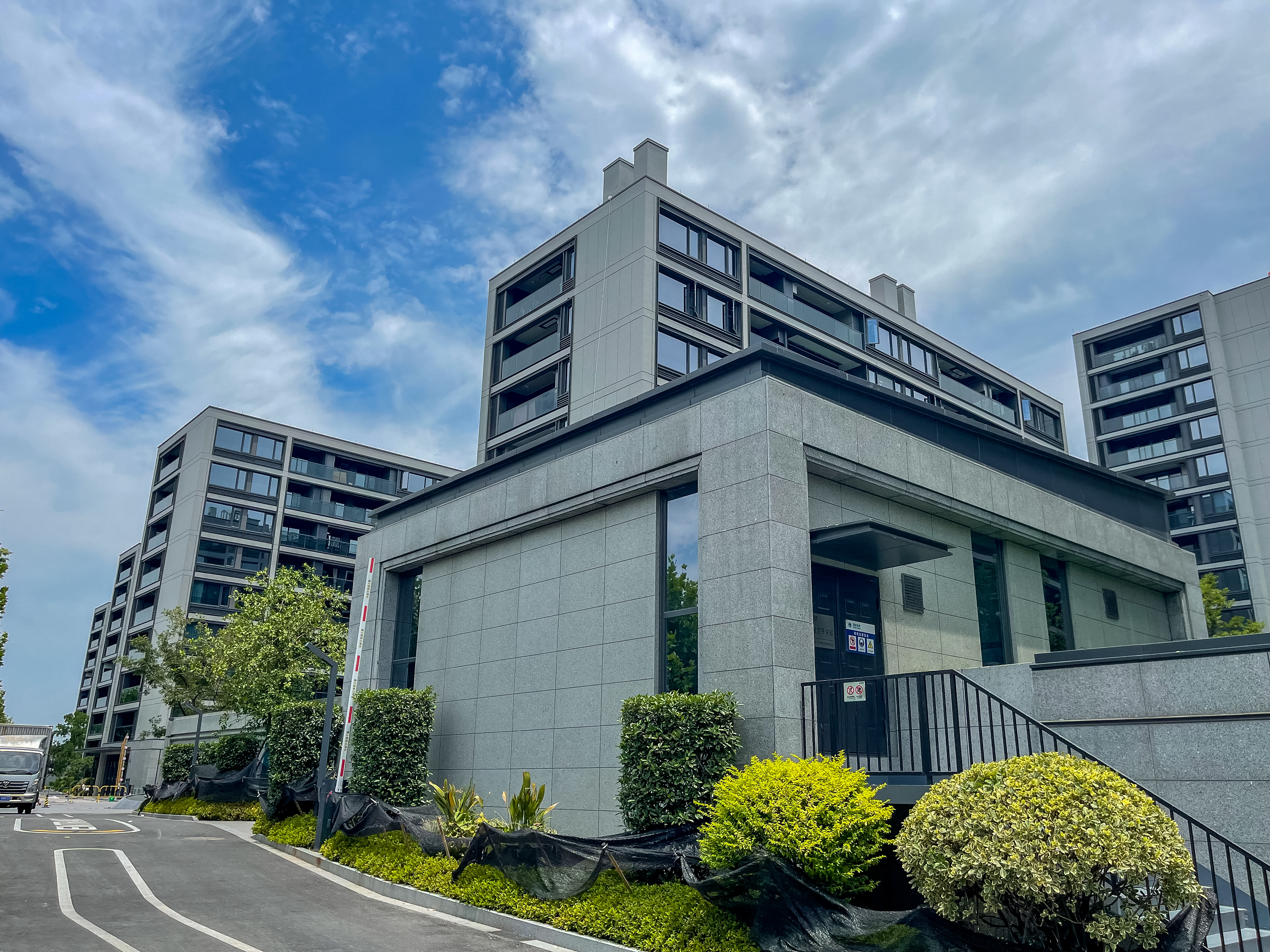 春来雅庭小区实景 7