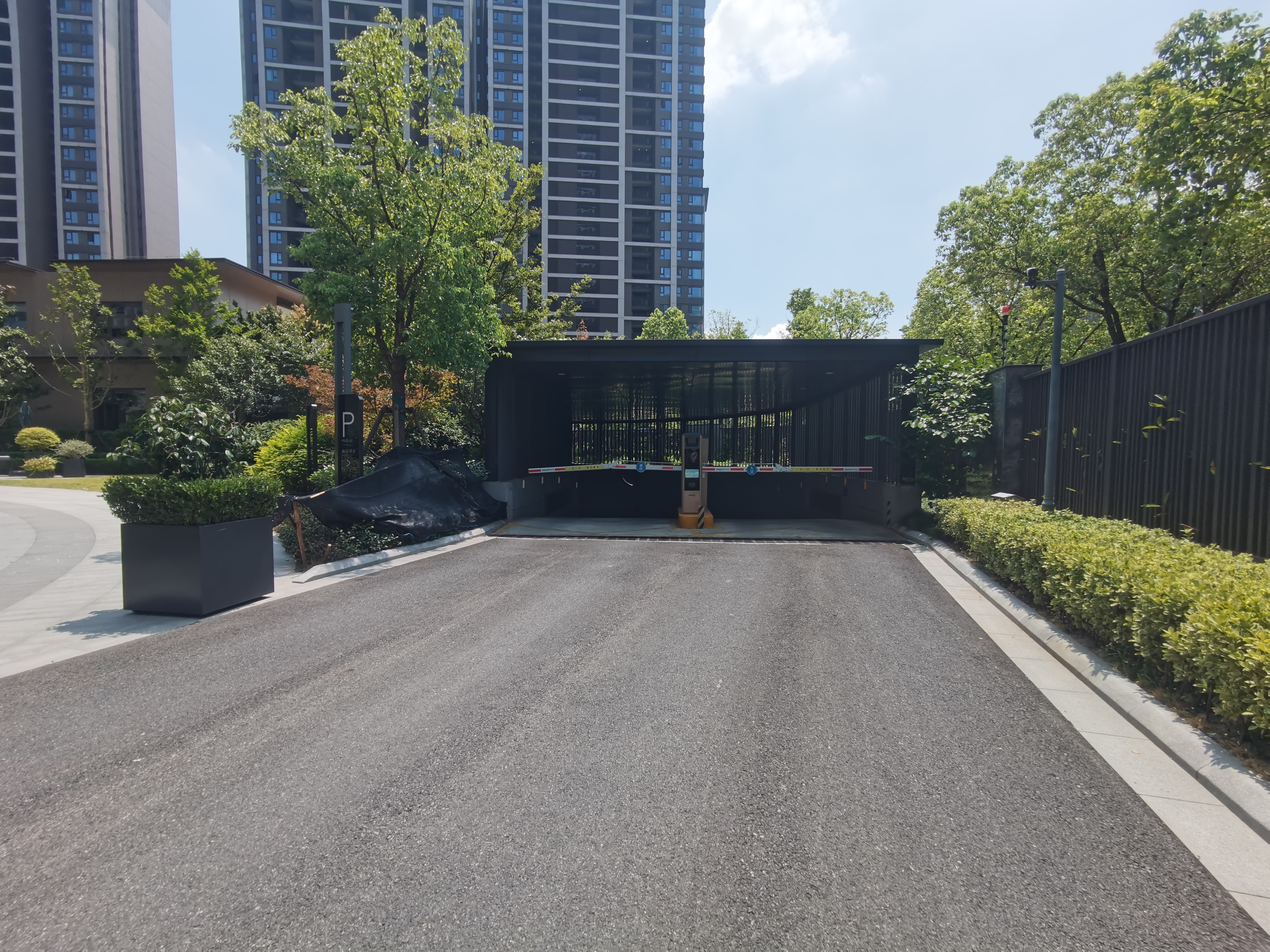 Hangzhou Bay North compound photo 9