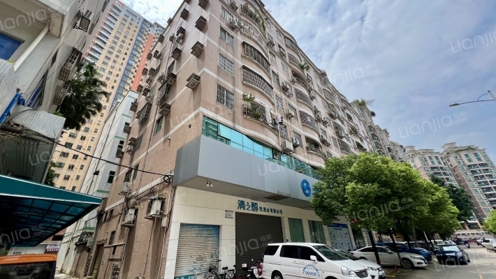 自来水总公司宿舍外景图