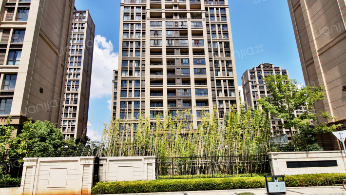 绿地悦城E区外景图