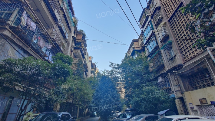 龙泉巷57号外景图