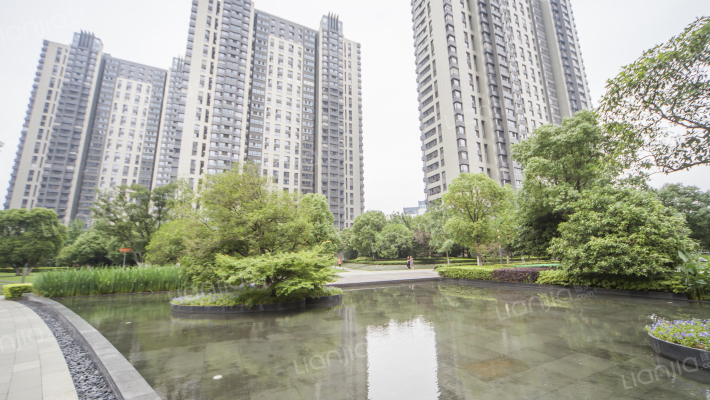 仁恒江湾城二期外景图