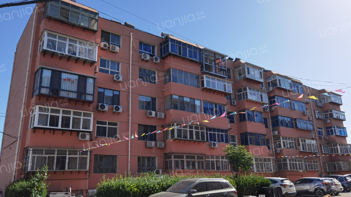 市汽车制造厂外景图