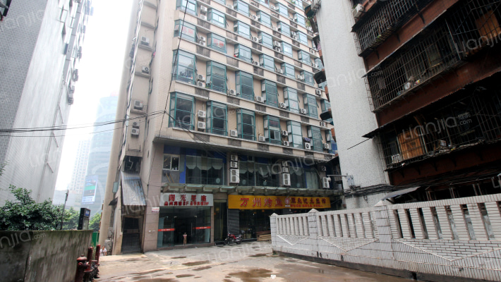 阳光星座外景图